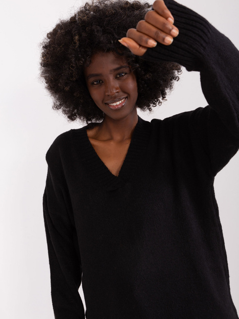 Hurt Czarny długi sweter klasyczny z dekoltem V