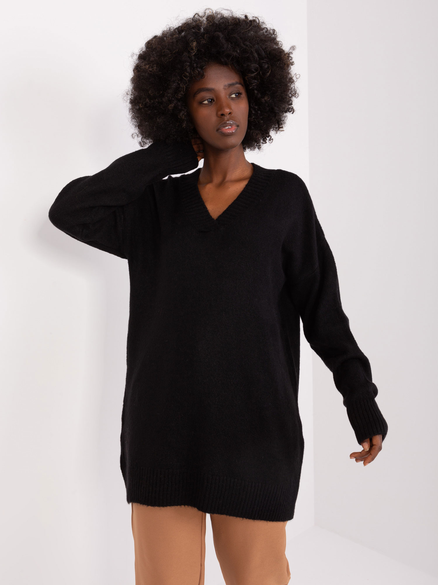 Sweter czarny