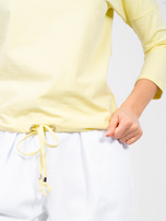 Pastelowa żółta bluzka z dekoltem w łódkę BASIC FEEL GOOD 