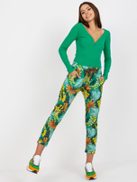 Zielone wzorzyste spodnie dresowe z kieszeniami 