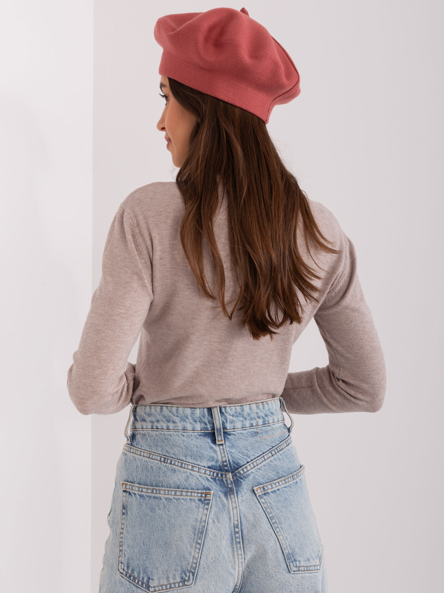 Hurt Ceglasta damska czapka zimowa typu beret 
