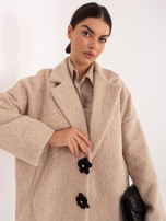 Beżowy elegancki płaszcz z kieszeniami