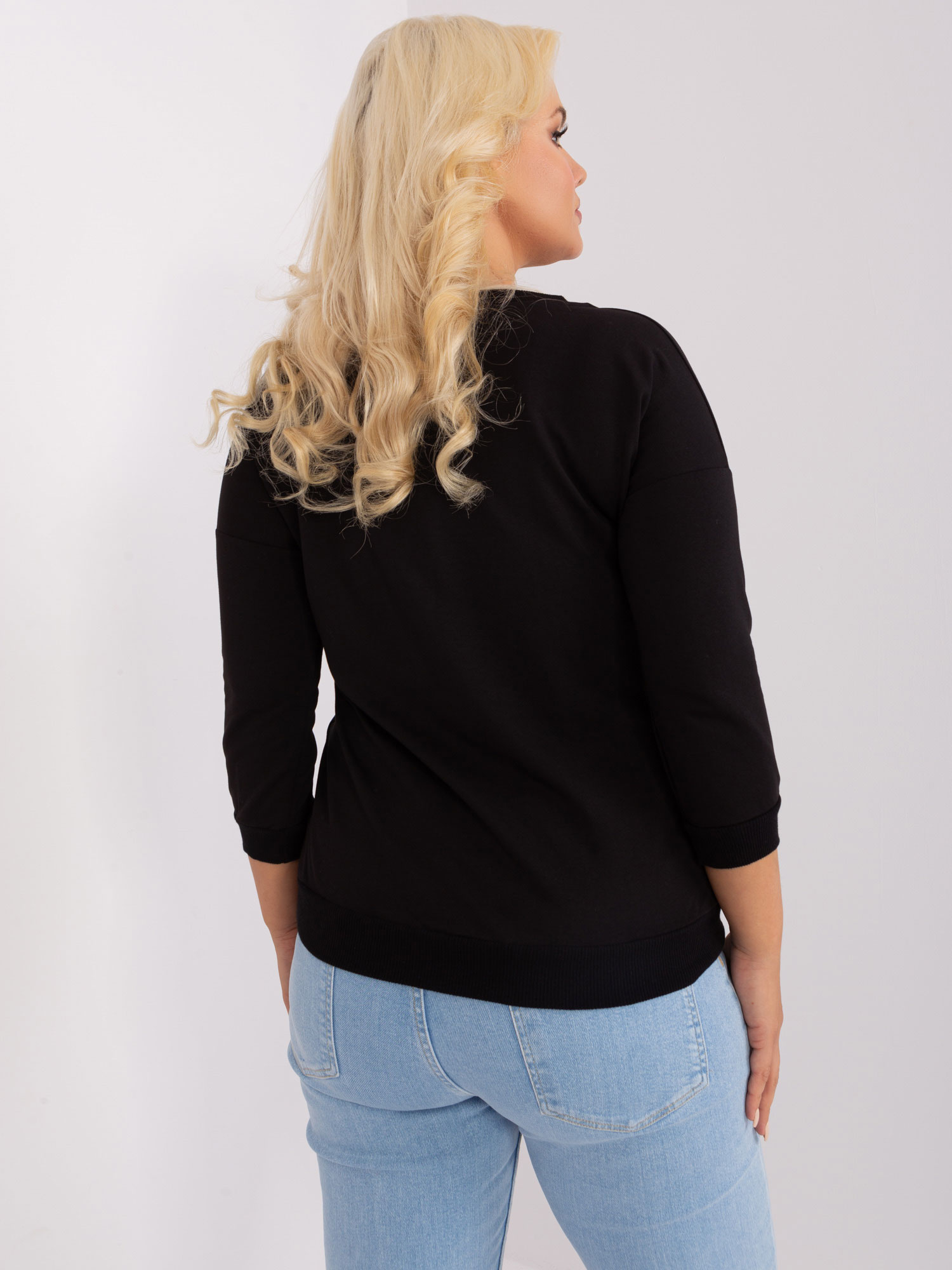 Czarna bluzka damska plus size z bawełny