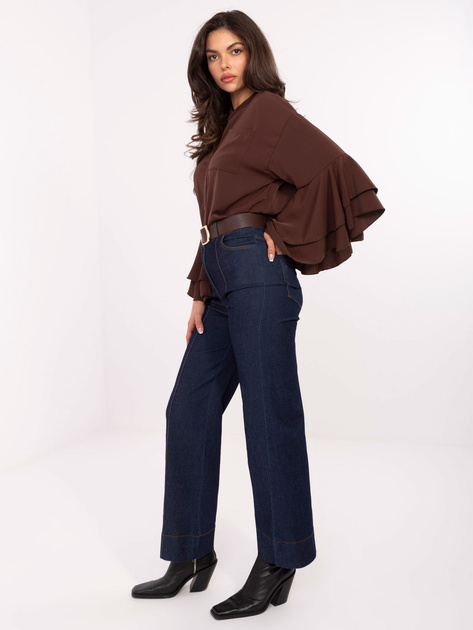 Granatowe jeansy straight leg z przeszyciami