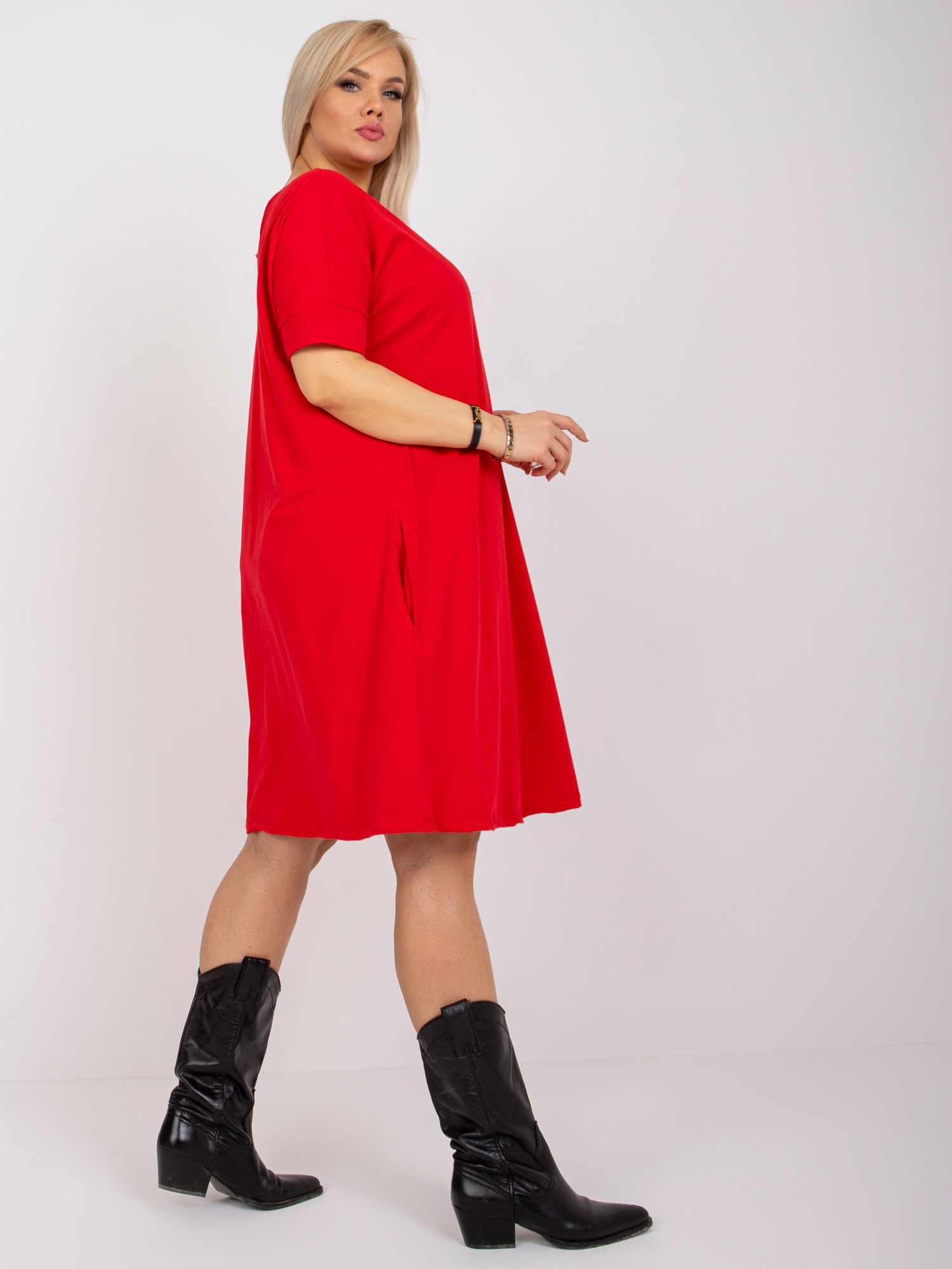 Czerwona sukienka plus size z krótkim rękawem Bellamy