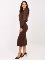 Brązowa dopasowana spódnica z dzianiny 