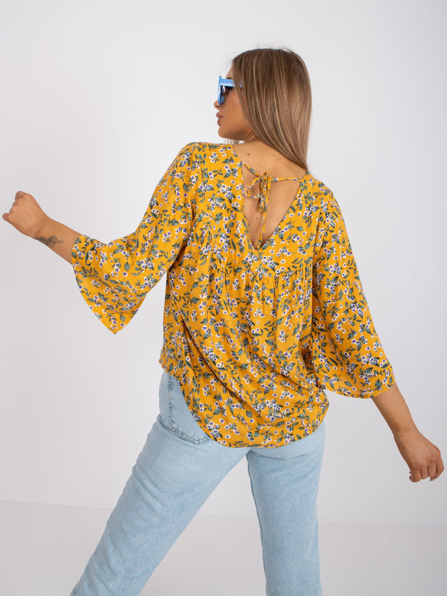 Żółta bluzka z kwiatowym nadrukiem ZULUNA 