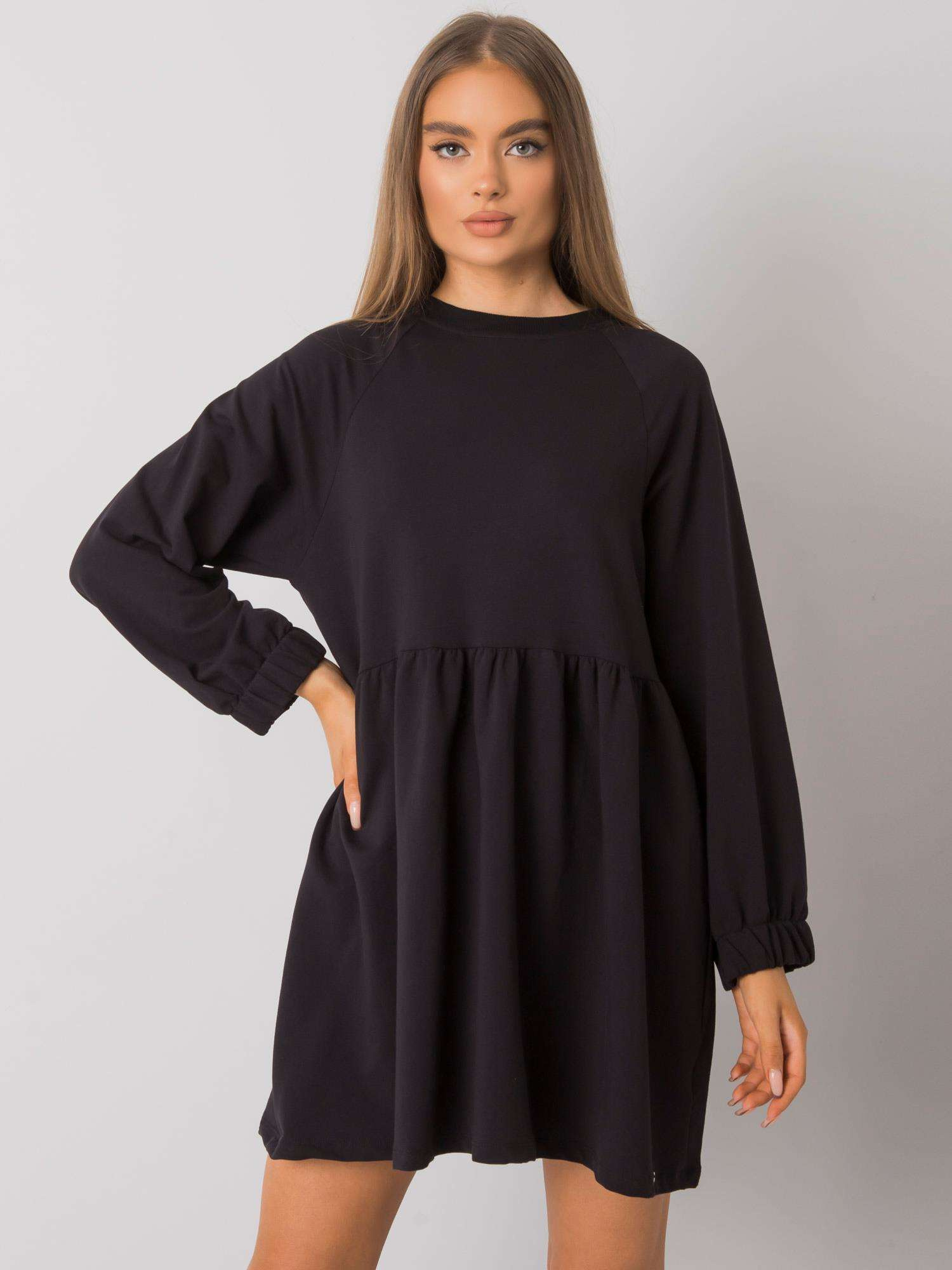 Schwarzes Kleid mit langen Ärmeln Bellevue.