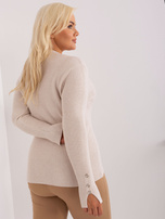Didmeninė šviesiai smėlinė moterų plus size megztinis su V formos iškirpte.