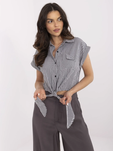 Czarno-biała krótka koszula z kołnierzykiem