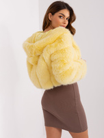 Hurt Jasnożółta krótka kurtka damska ze wstawkami z ekoskóry