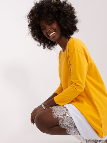 Hurtownia Ciemnożółta sukienka na co dzień z koronką