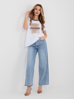 Ecru casualowa bluzka z kontrastowym dekoltem 