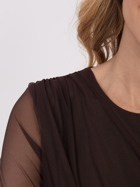 Czekoladowa wizytowa bluzka z siateczki