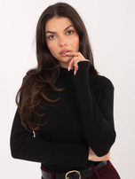 Czarna prążkowana bluzka z półgolfem 