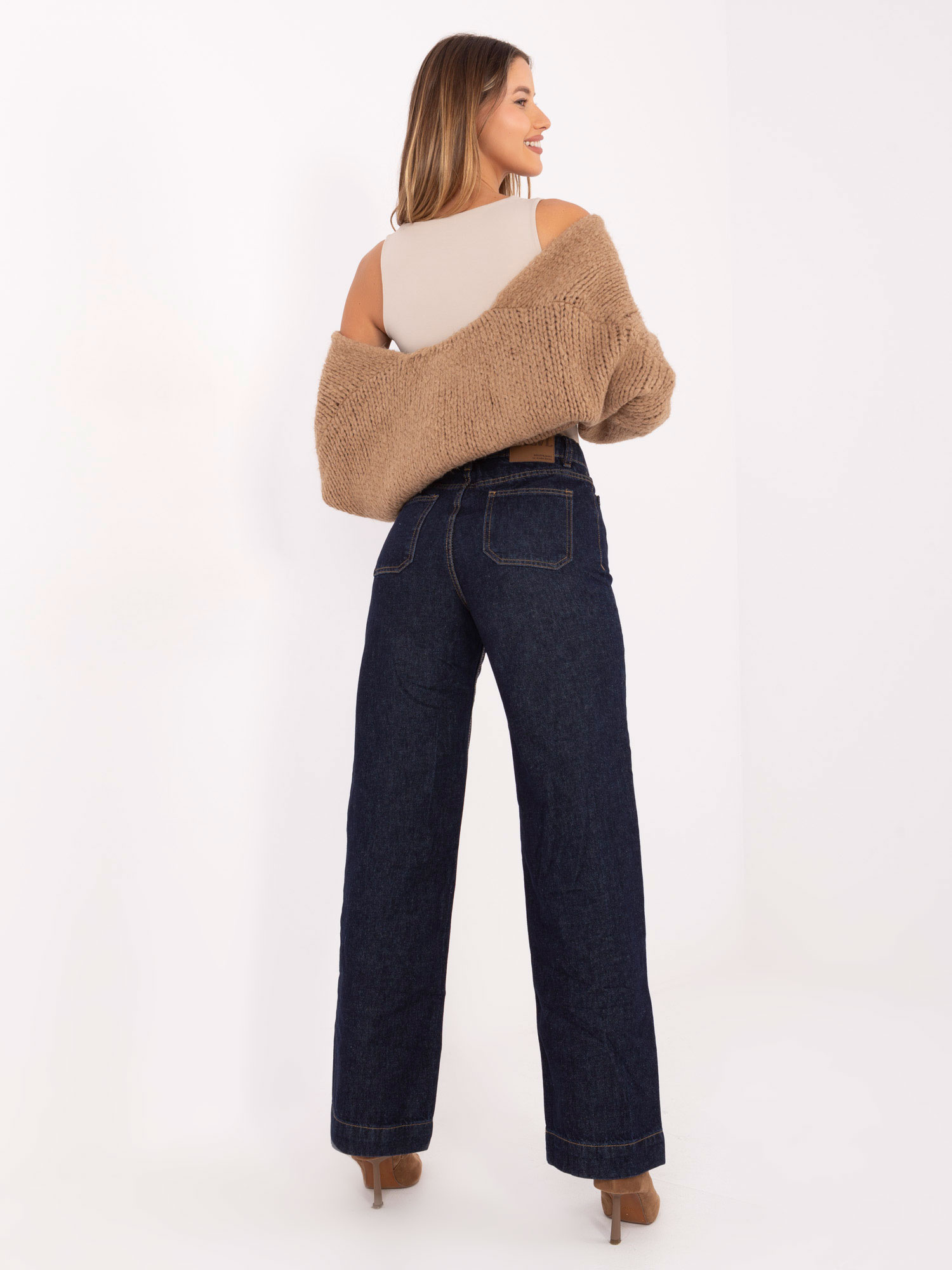 Granatowe jeansy typu relaxed fit SUBLEVEL 