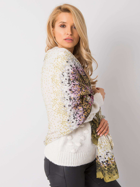 Jasnozielona chusta we wzory