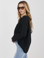 Czarna letnia bluzka z ozdobnym guzikiem