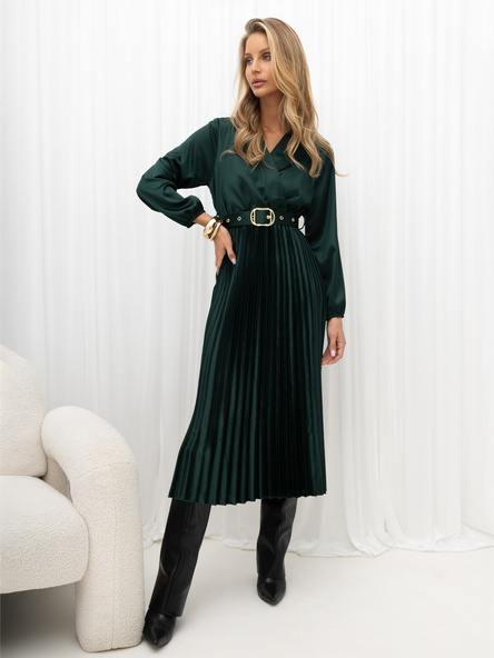 Dunkelgrünes, ausgestelltes Kleid mit Wickelausschnitt von RUE PARIS.