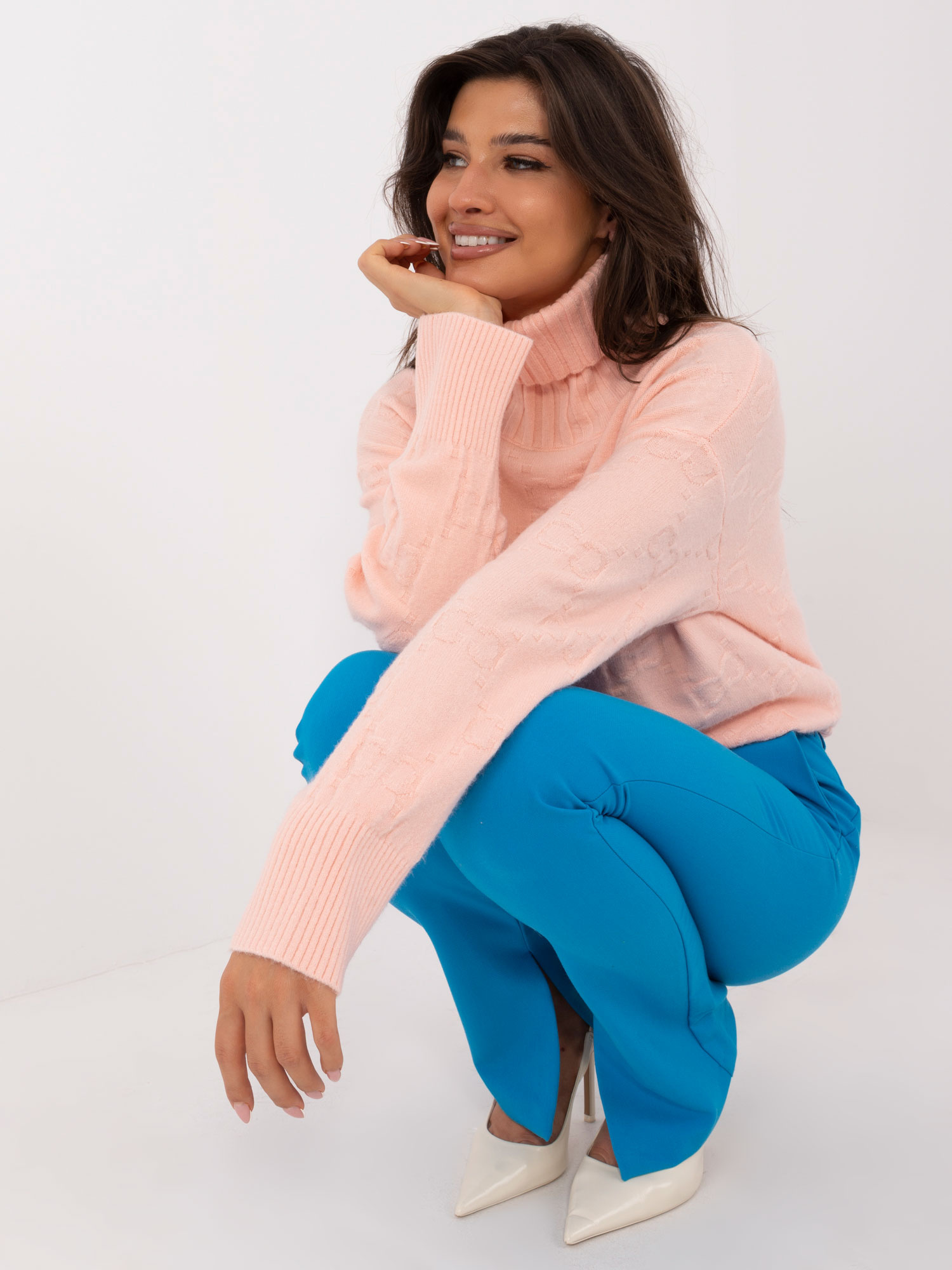 Sweter brzoskwiniowy