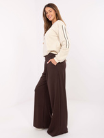 Czekoladowe szerokie spodnie basic z kieszeniami