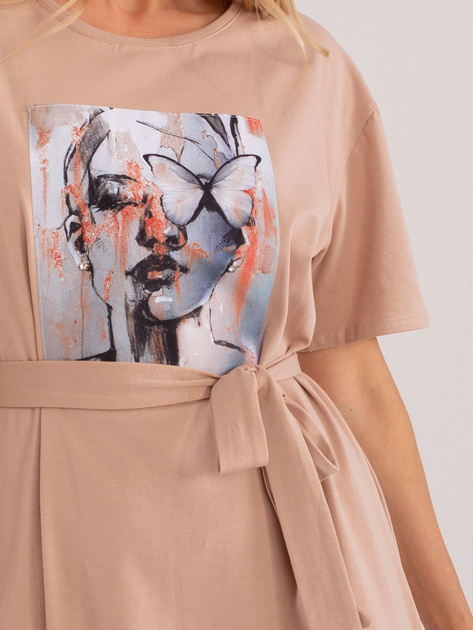 Hurtownia Beżowa prosta sukienka z paskiem