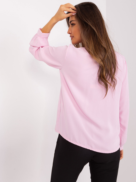 Hurtownia Jasnoróżowa elegancka bluzka wizytowa