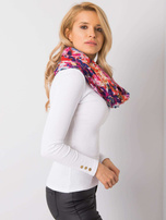 Czerwona chusta w kwiaty