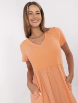 Pomarańczowa rozkloszowana sukienka na lato