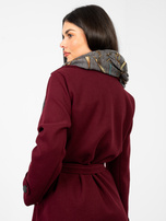 Ciemnoszara damska chusta z nadrukiem