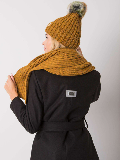 Ciemnożółty komplet zimowy z czapką i szalikiem Rubby RUE PARIS