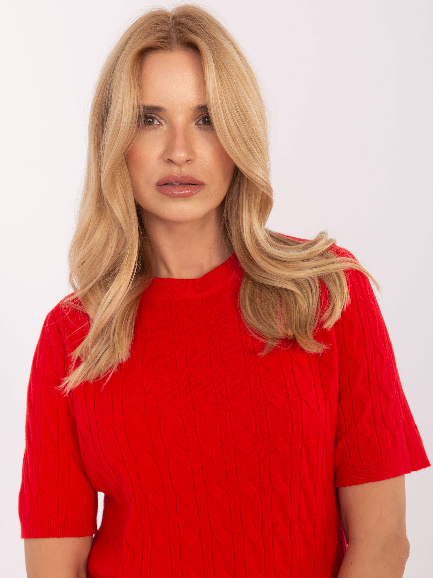 Sweter czerwony