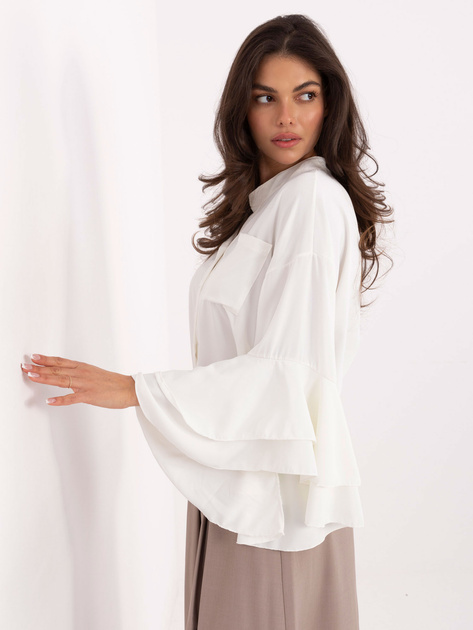 Ecru koszula z falbankami przy rękawach RUE PARIS