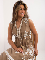 Hurt Ciemnobeżowa wzorzysta sukienka bez rękawów