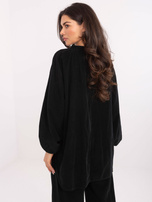 Czarna sztruksowa bluzka z bufiastym rękawem