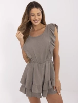 Ciemnobeżowy krótki kombinezon z muślinu