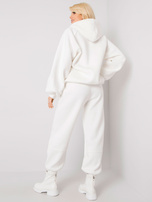 Ecru komplet trzyczęściowy z kamizelką Abigail