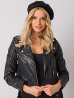 Czarny beret z aplikacjami