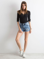 Szorty jeansowe niebieskie z perełkami