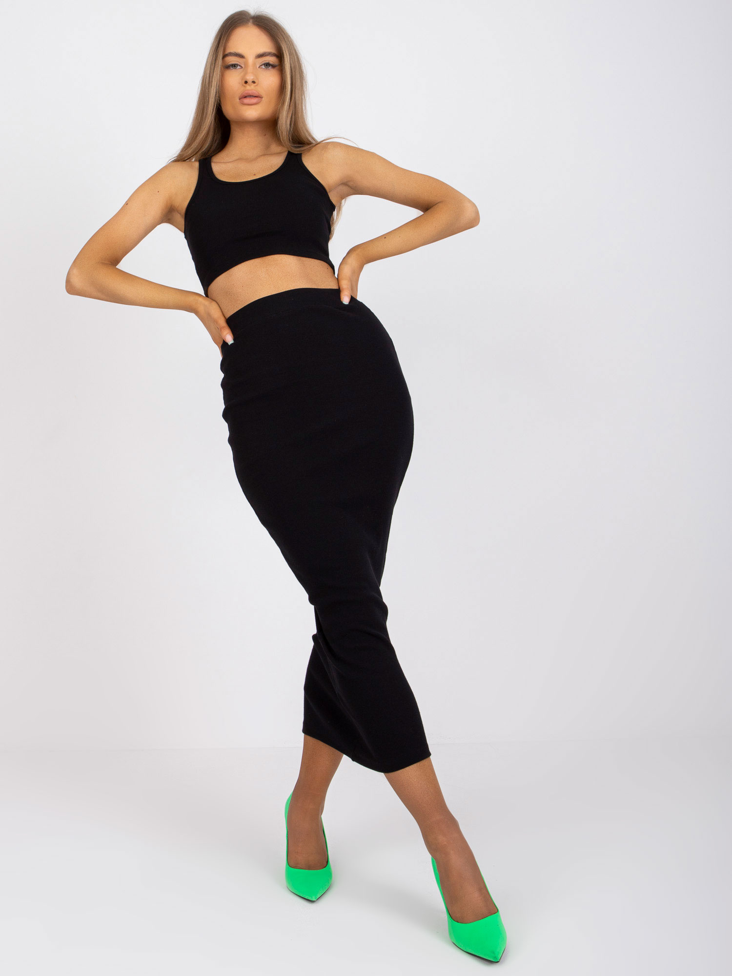 Schwarzes gestreiftes Basic-Set mit Rock RUE PARIS.