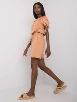 Camelowy krótki kombinezon Sandrine OCH BELLA