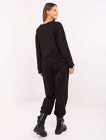 Czarny dresowy komplet ze spodniami