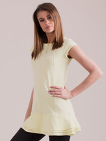 Jasnożółta tunika z warstwowymi falbanami