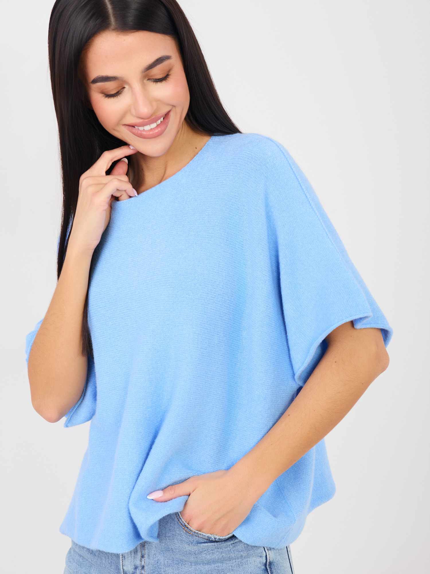 Sweter jasny niebieski