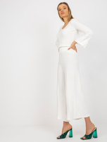 Hurtownia Ecru szerokie spodnie dzianinowe z wysokim stanem