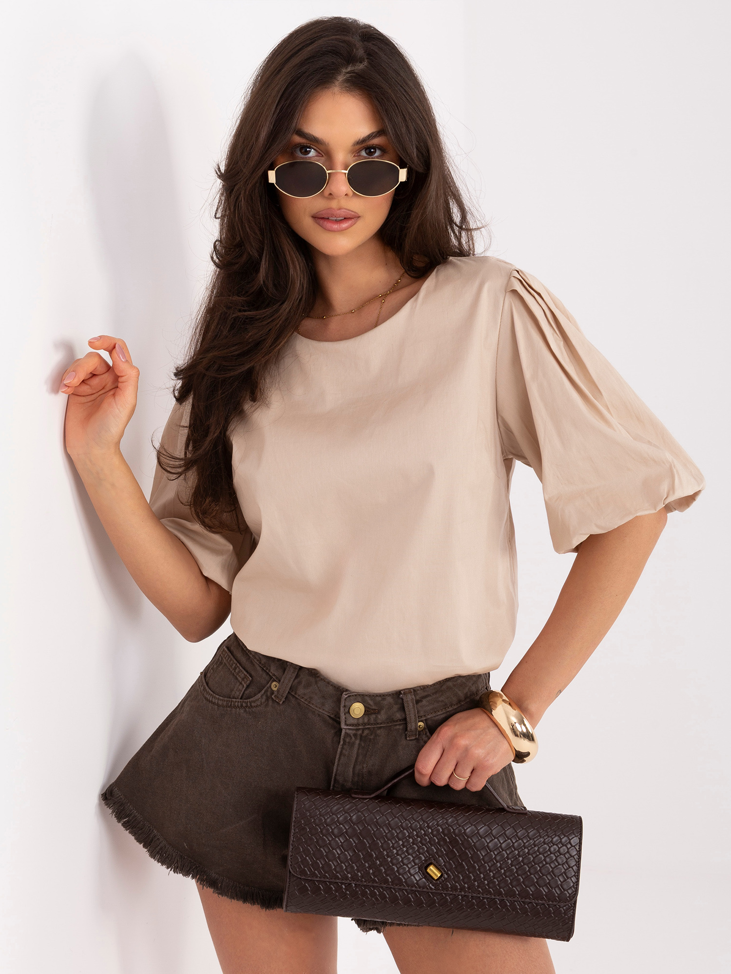 Beżowa damska bluzka oversize z bawełny 