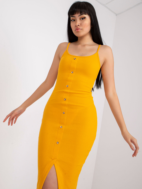 Jasnopomarańczowa dopasowana sukienka w prążki RUE PARIS