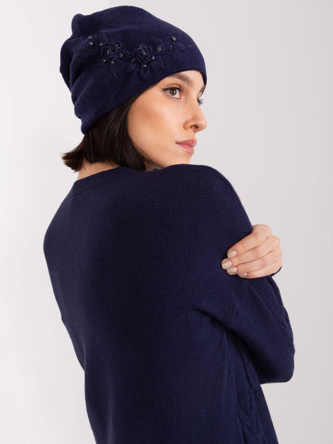 Hurt Granatowa czapka dzianinowa z aplikacją