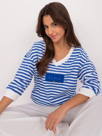 Hurtownia Kobaltowo-biała damska bluzka z naszywką