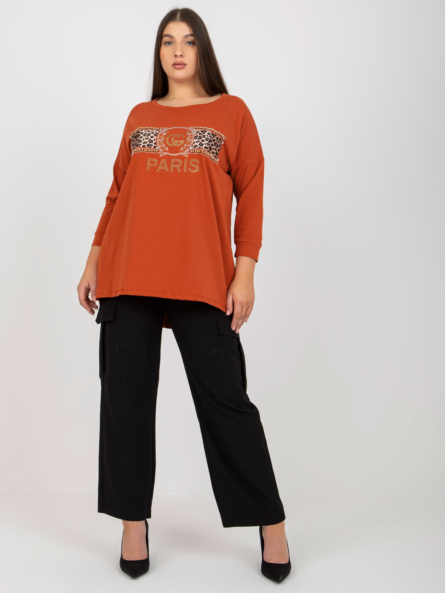 Ceglasta bluzka plus size z aplikacjami